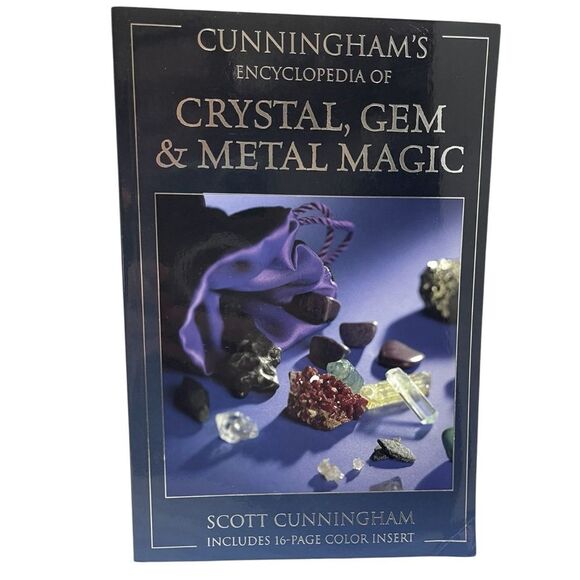 Cunningham's Encyclopedia of Crystal, Gem & Metal Magic - Picture 2 of 7